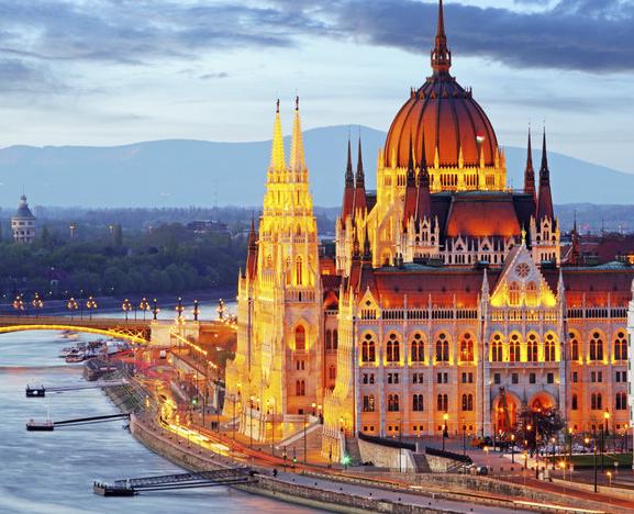 CRUCEROS DANUBIO CRUCEROS BUDAPEST HUNGRIA CRUCEROS HUNGARY CRUISES DANUBE CRUISES DONAU KREUTZFAHRTEN DANUBE RIVER CRUISES CREUERS DANUBIO